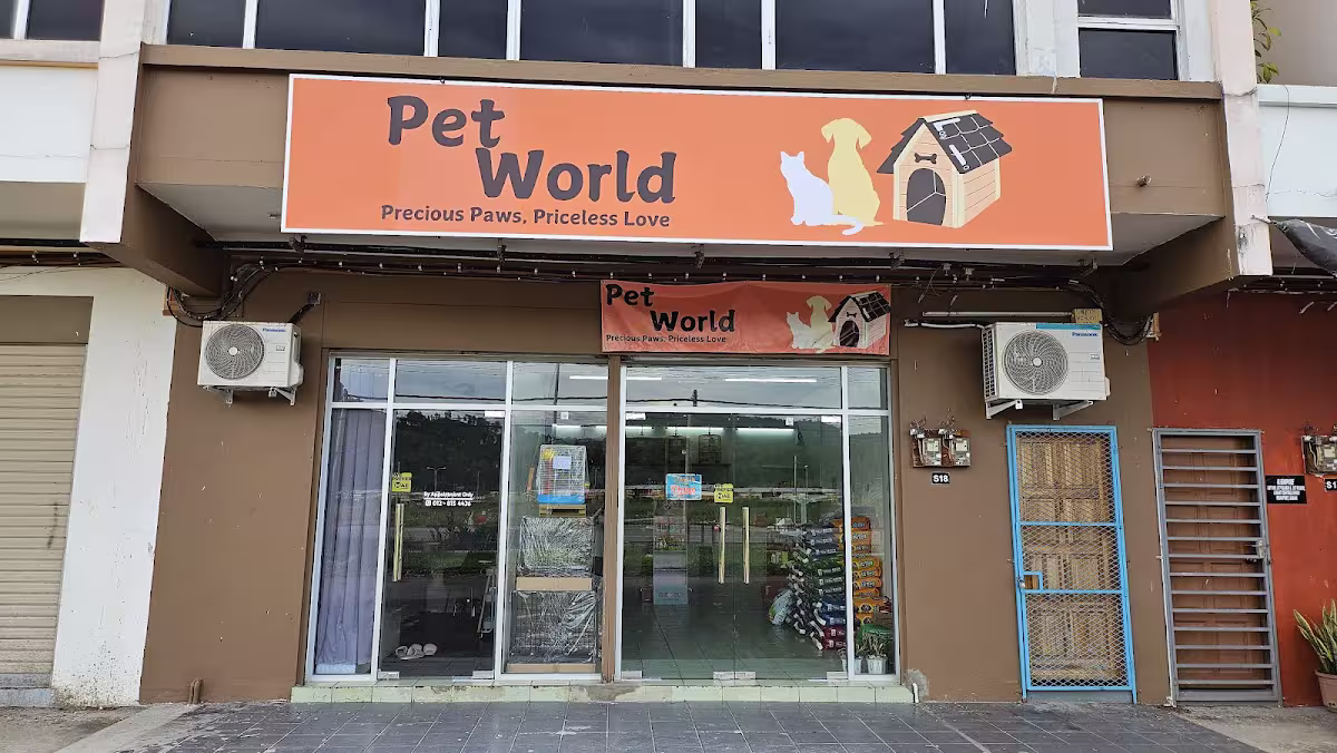 Gambar Pet World Lumat Centre