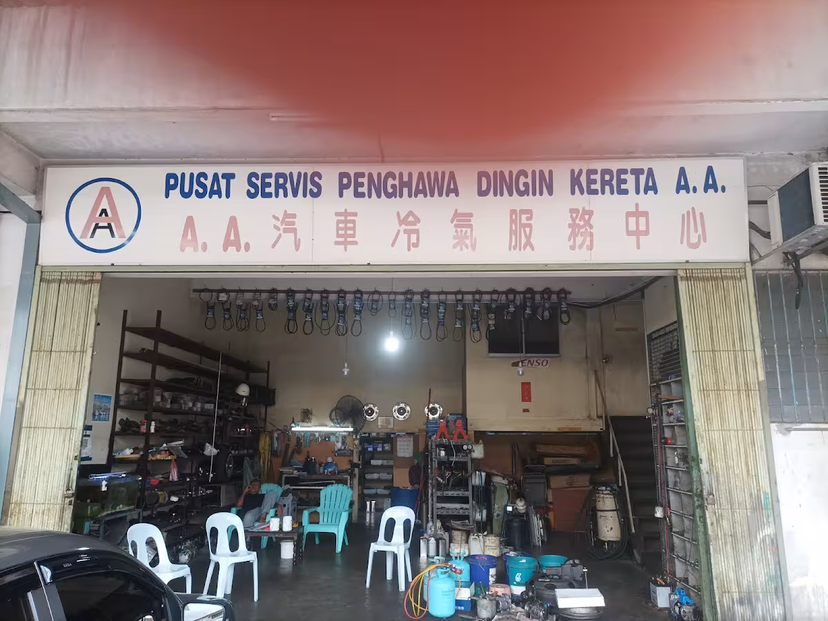 Gambar Pusat Servis Penghawa Dingin Kereta A.A.