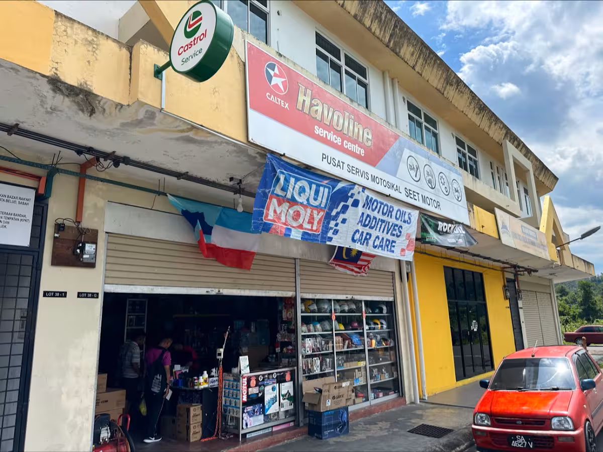 Gambar Kedai Motorsikal Seet Motor